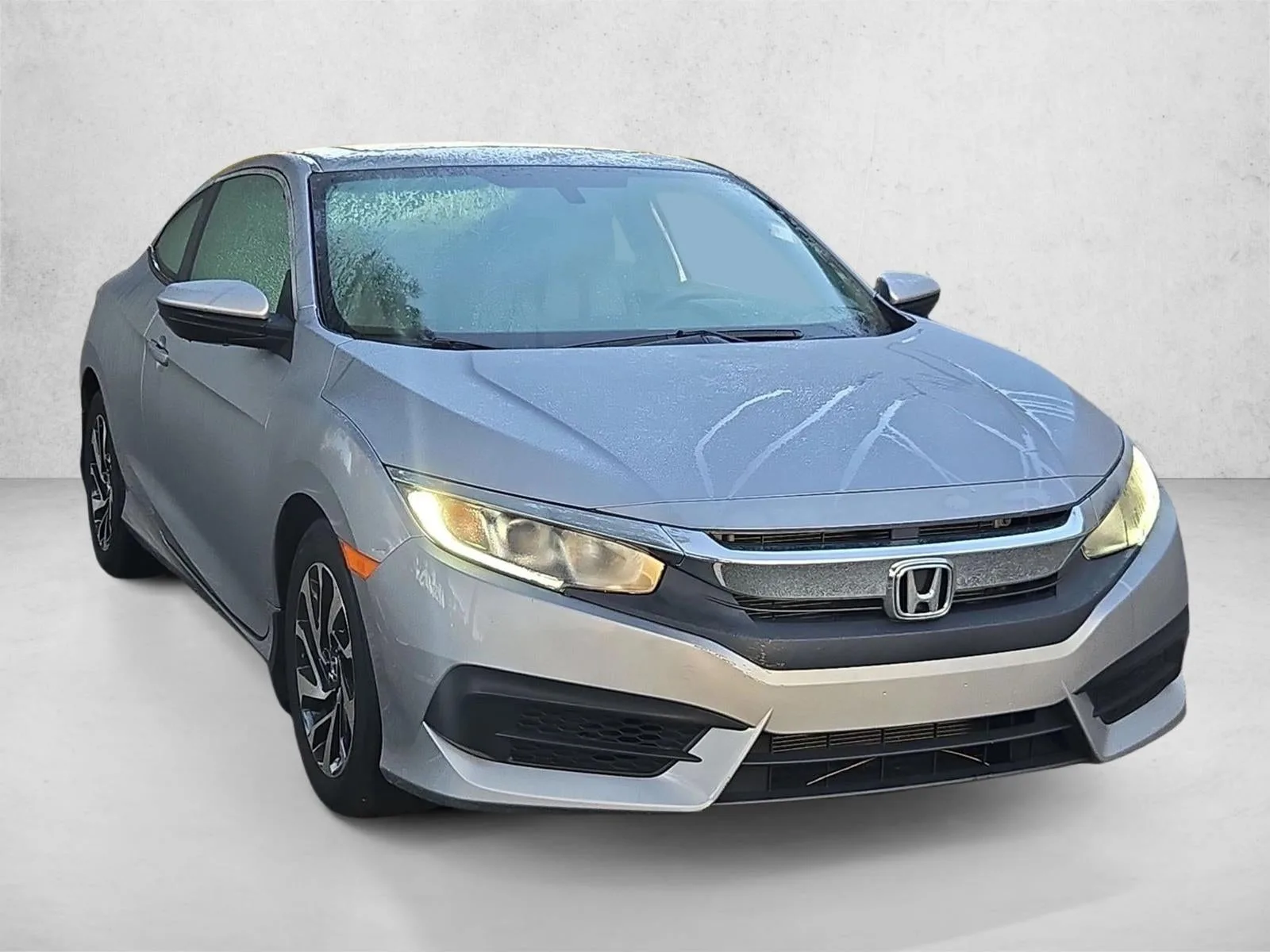 2018 Honda Civic Coupe LX-P CVT photo 3