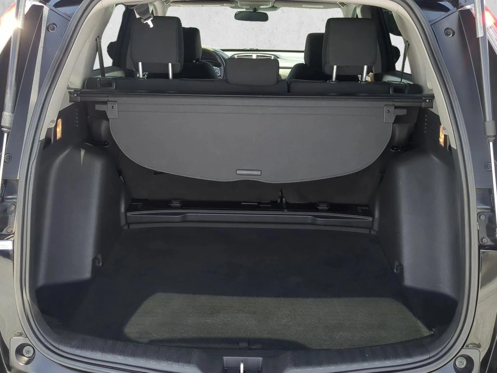 2019 Honda CR-V Base photo 6