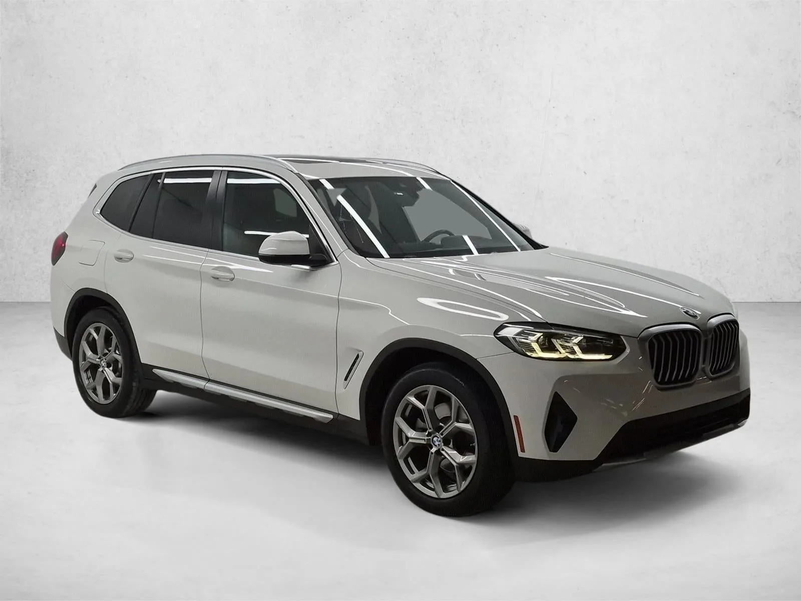 2022 BMW X3 sDrive30i photo 3