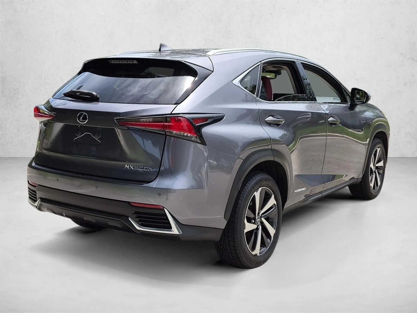 2021 Lexus NX 300h AWD photo 5