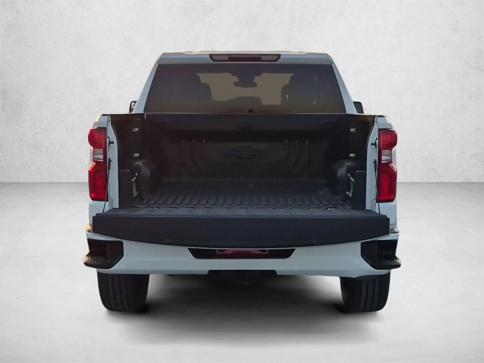 2023 Chevrolet Silverado 1500 RST photo 6