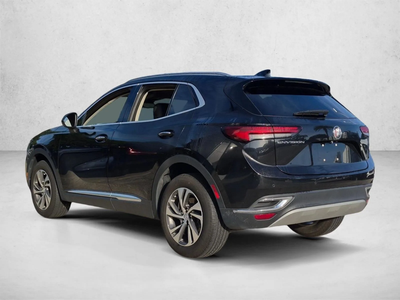 2023 Buick Envision FWD 4dr Essence photo 7