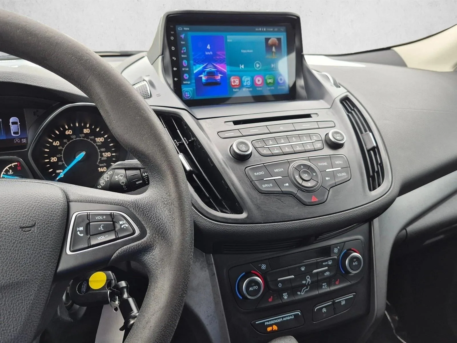 2018 Ford Escape SE FWD photo 11