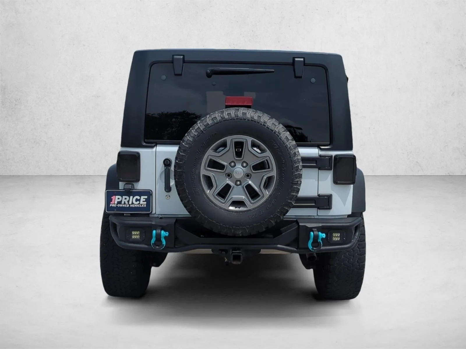 2017 Jeep Wrangler Unlimited Rubicon 4x4 photo 6