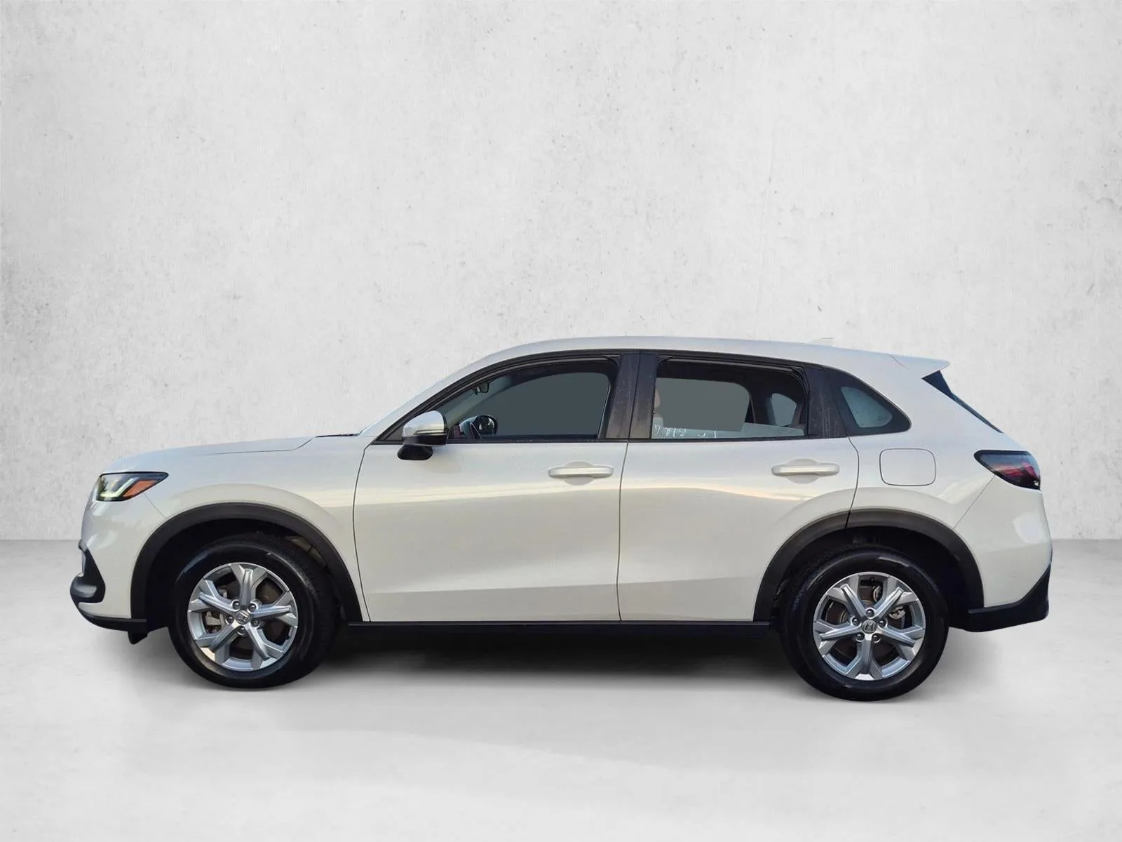 2024 Honda HR-V LX 2WD CVT photo 9