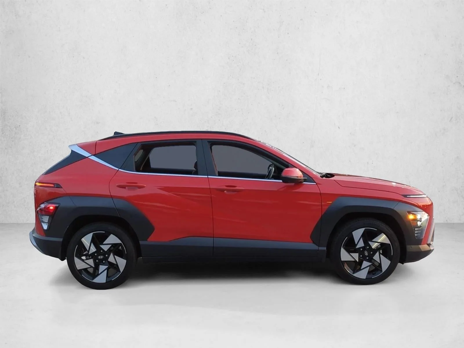 2024 Hyundai KONA Limited FWD photo 4
