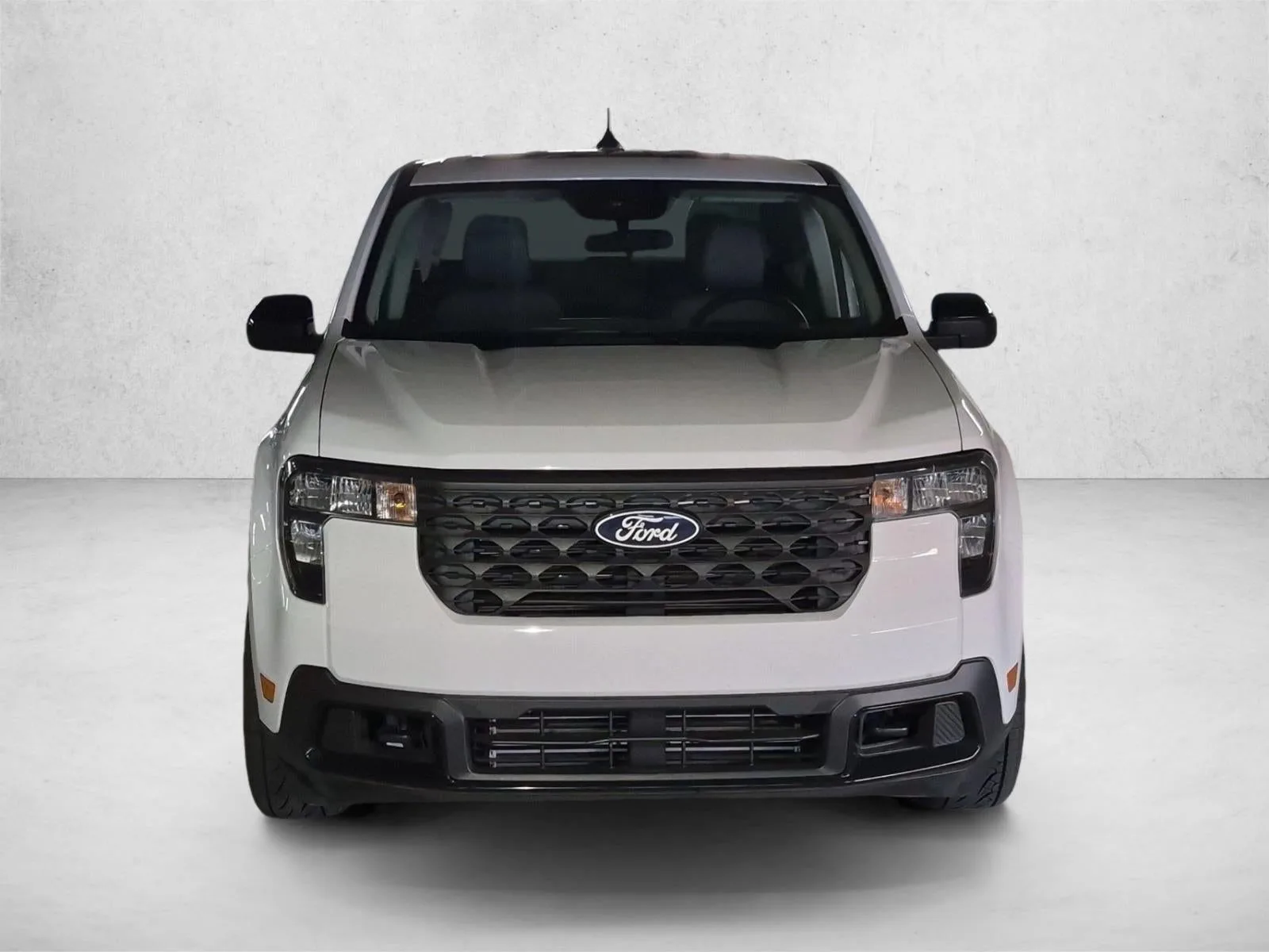 2025 Ford Maverick XLT photo 2