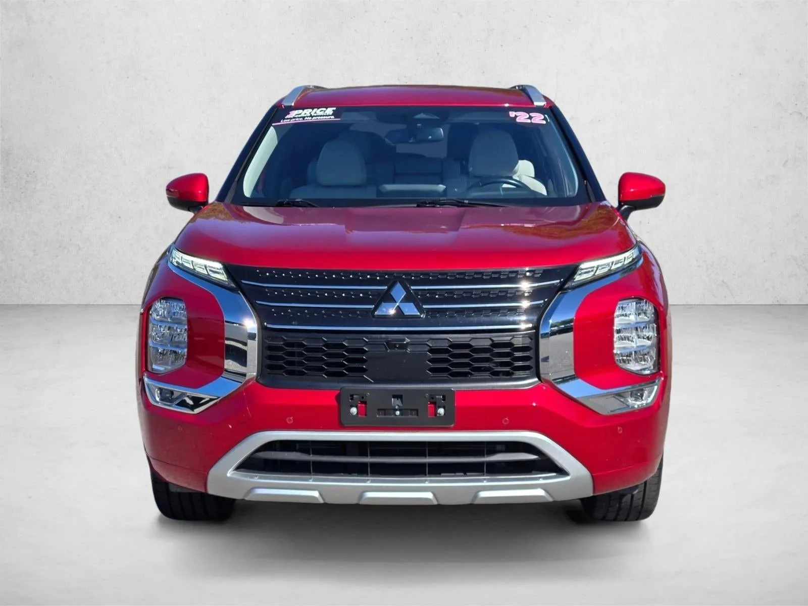 2022 Mitsubishi Outlander SEL FWD photo 2