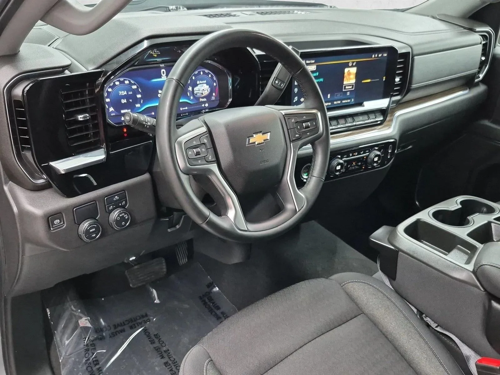 2023 Chevrolet Silverado 1500 LT photo 10