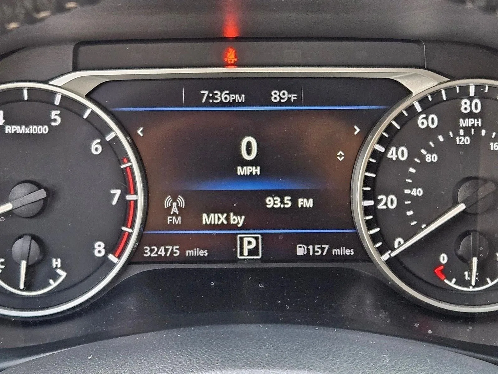 2023 Nissan Sentra SV CVT photo 8