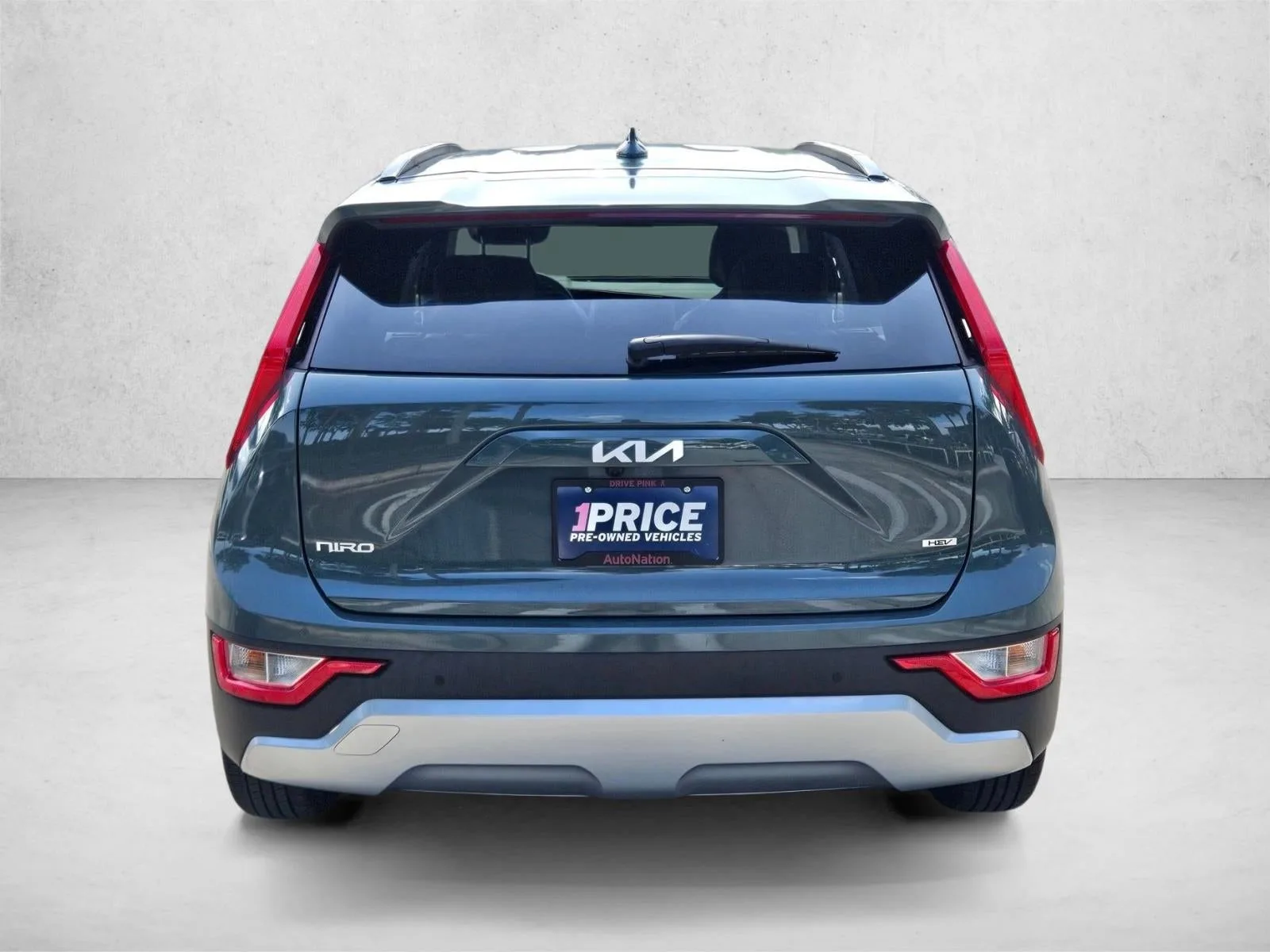 2023 Kia Niro EX FWD photo 7