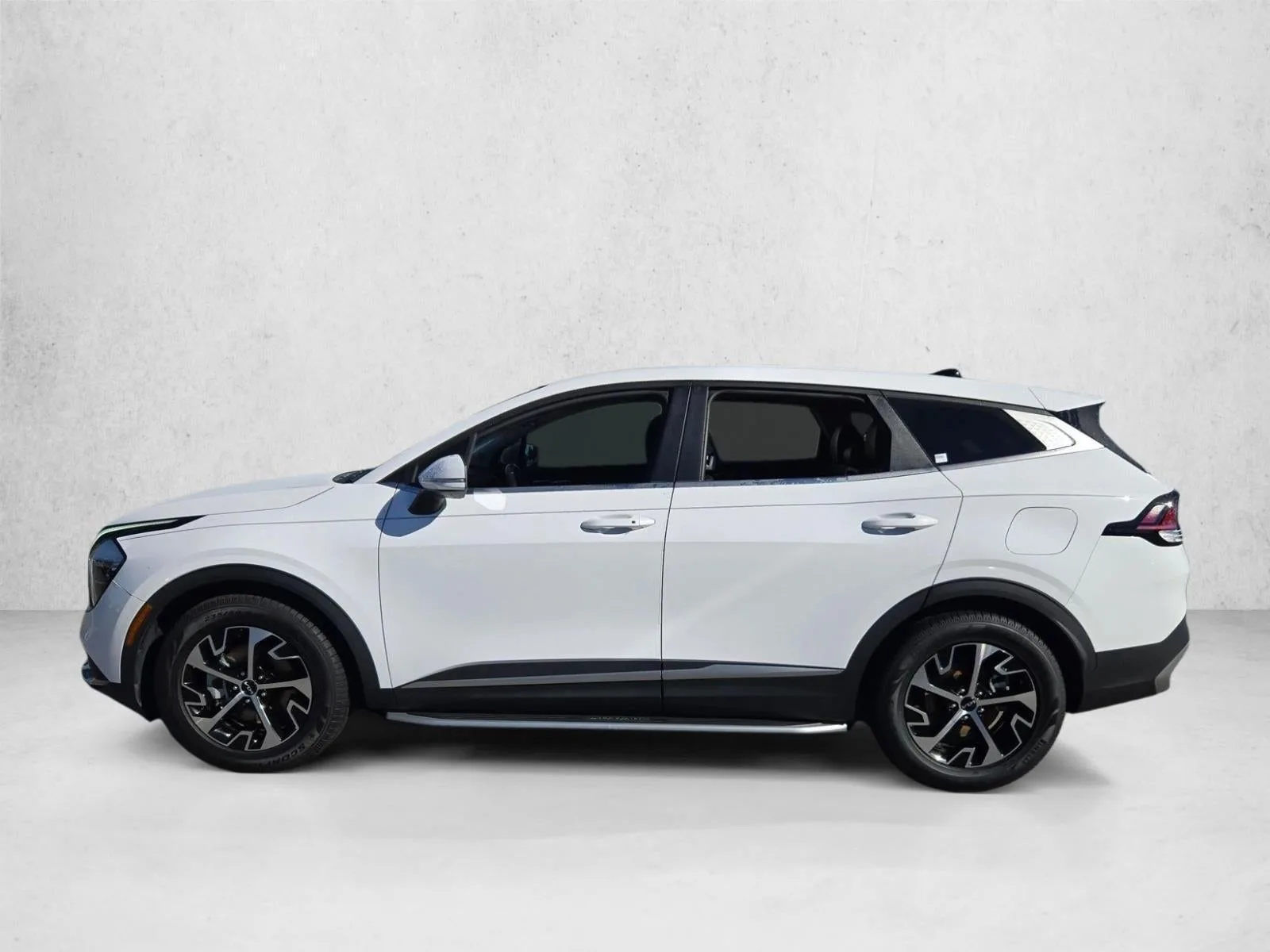 2023 Kia Sportage EX FWD photo 8