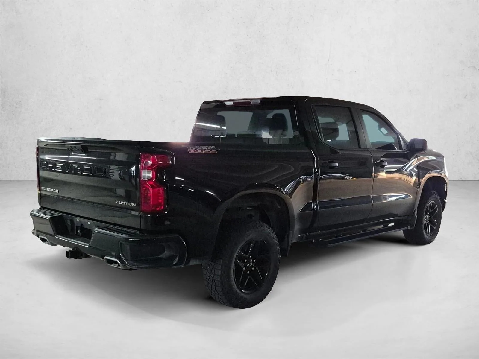 2024 Chevrolet Silverado 1500 Custom Trail Boss photo 5