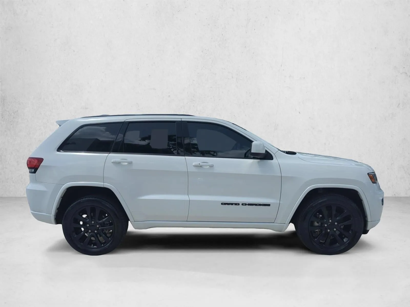 2021 Jeep Grand Cherokee Laredo X 4x4 photo 4