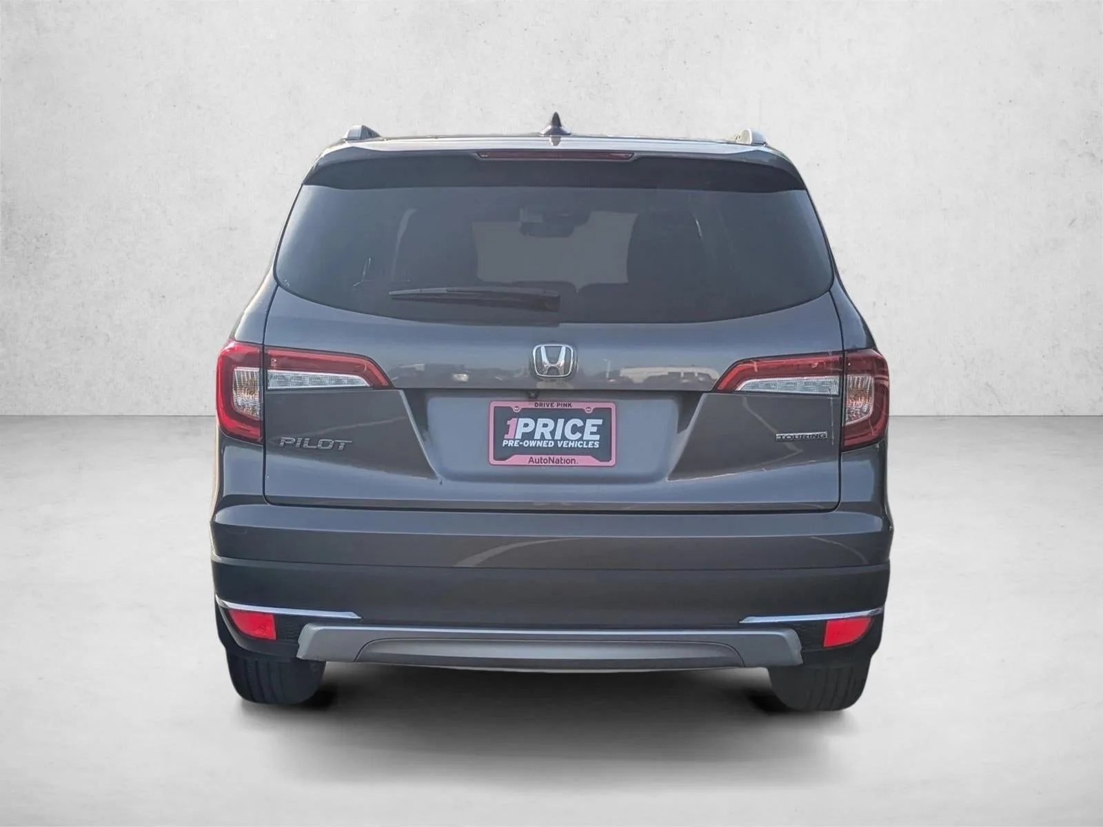 2019 Honda Pilot Touring 7-Passenger 2WD photo 8