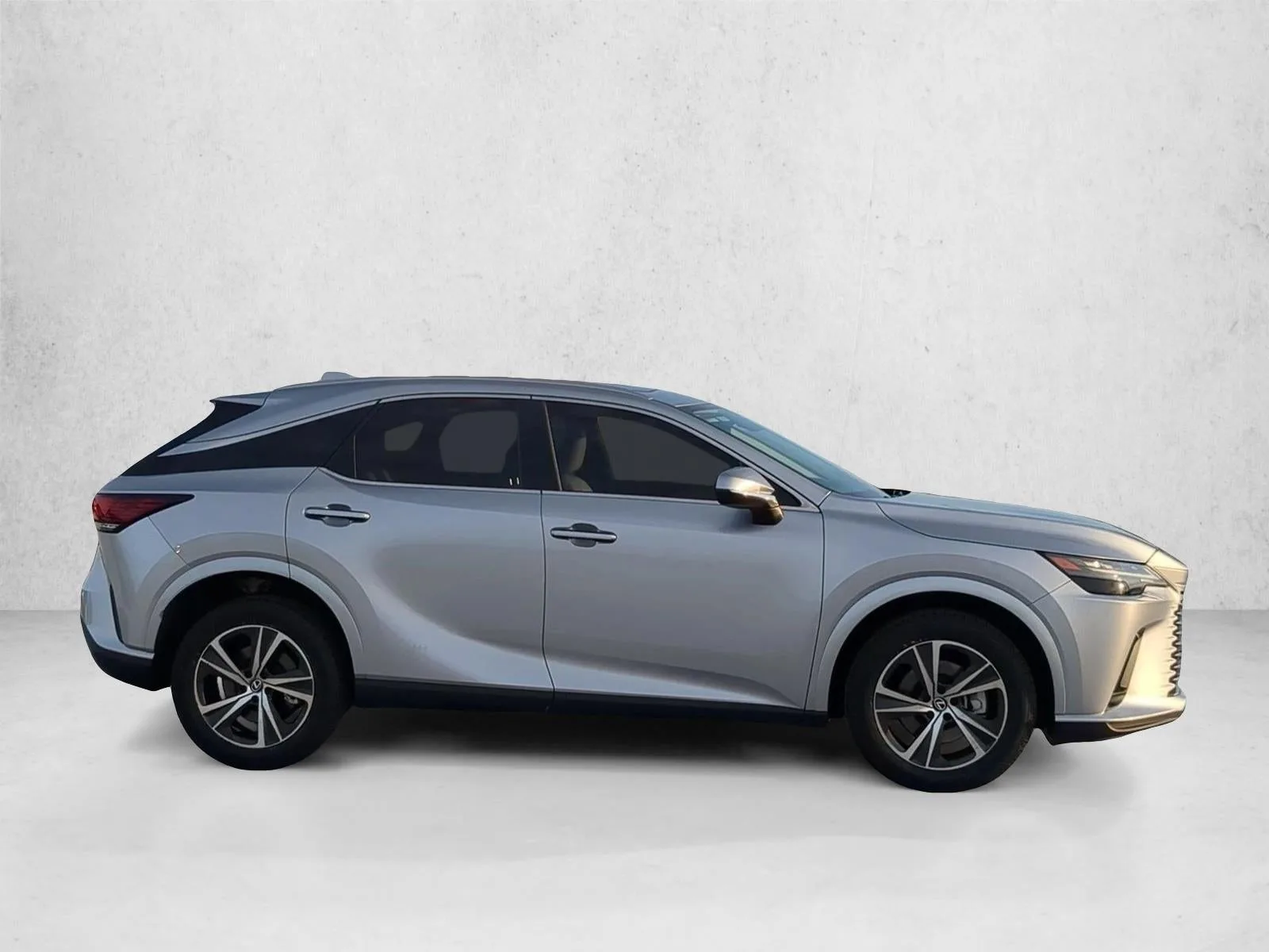 2023 Lexus RX RX 350 photo 4