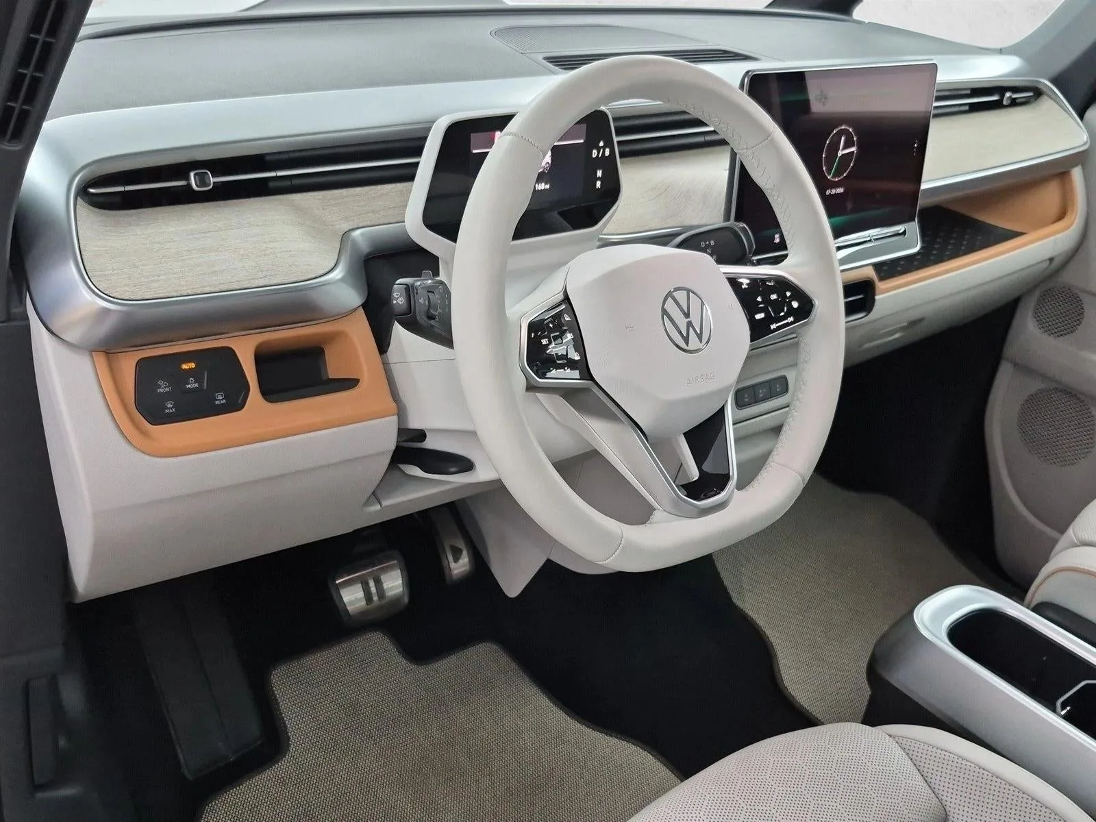 2025 Volkswagen ID. Buzz 1st Edition with 4MOTION photo 10