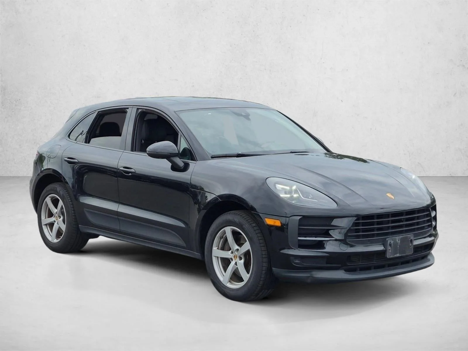 2020 Porsche Macan AWD photo 3