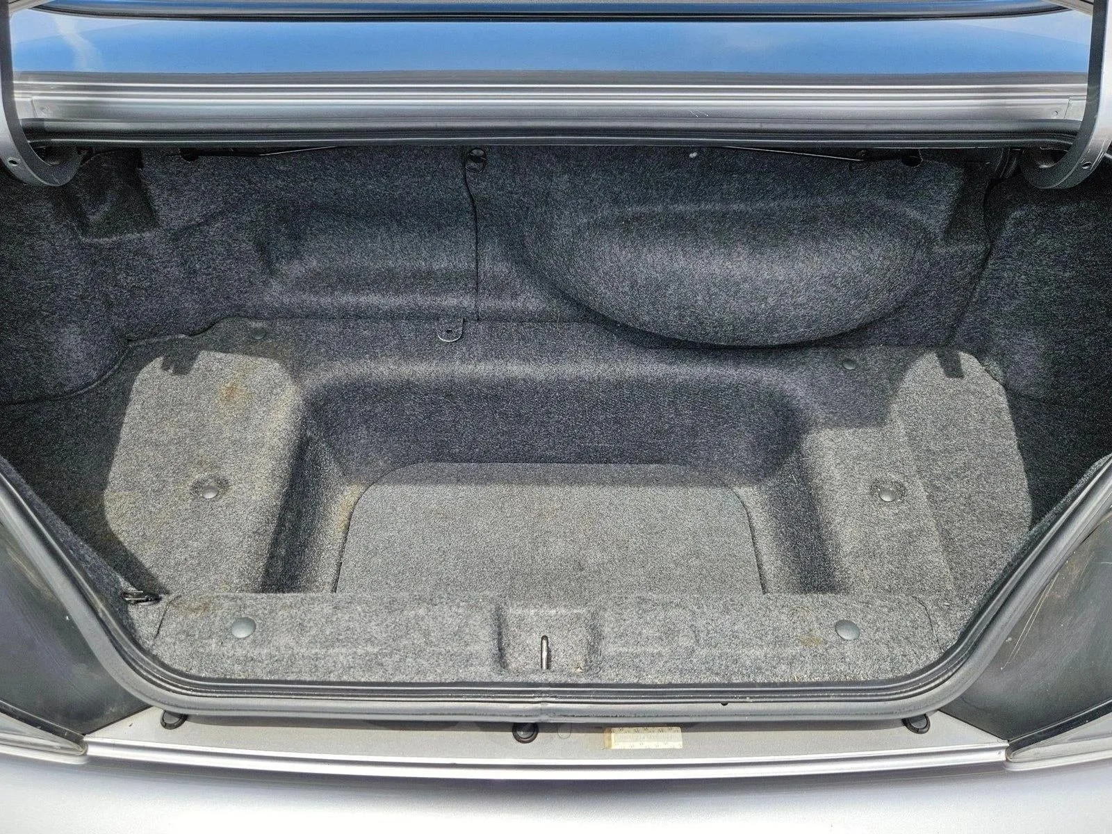 2004 Honda S2000 Base photo 6