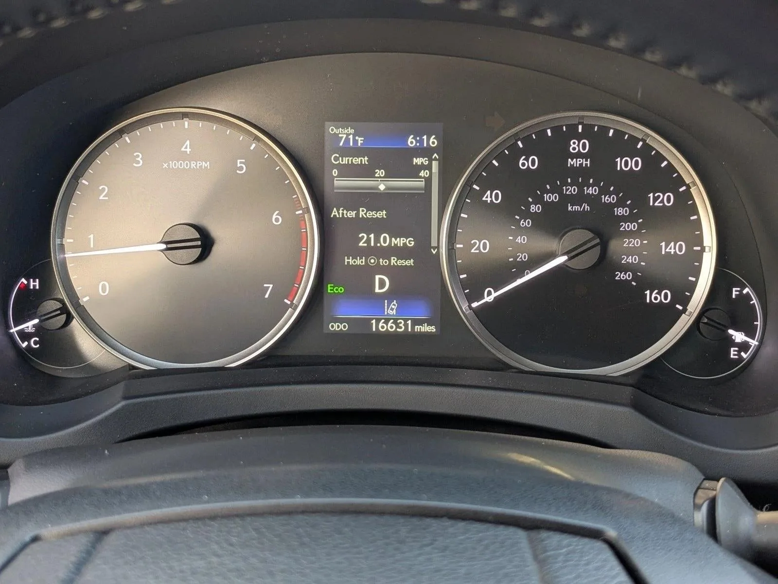 2024 Lexus IS 300 IS 300 photo 11