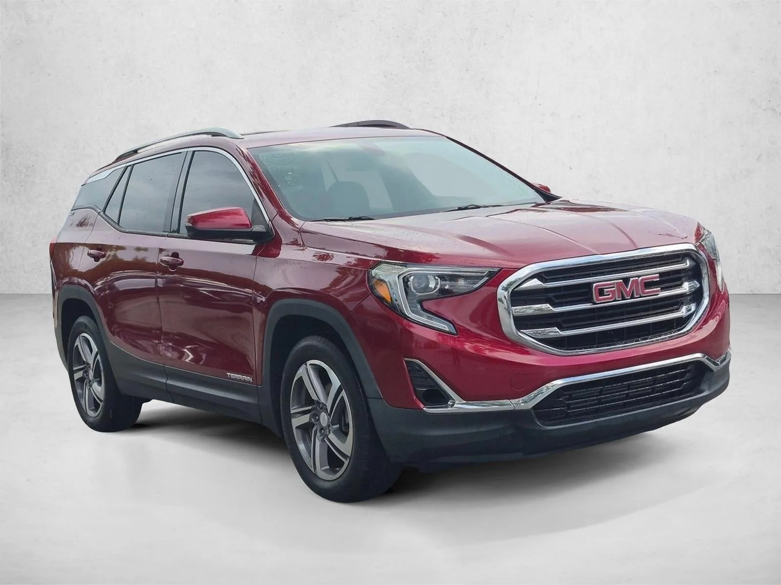 2019 GMC Terrain SLT photo 2