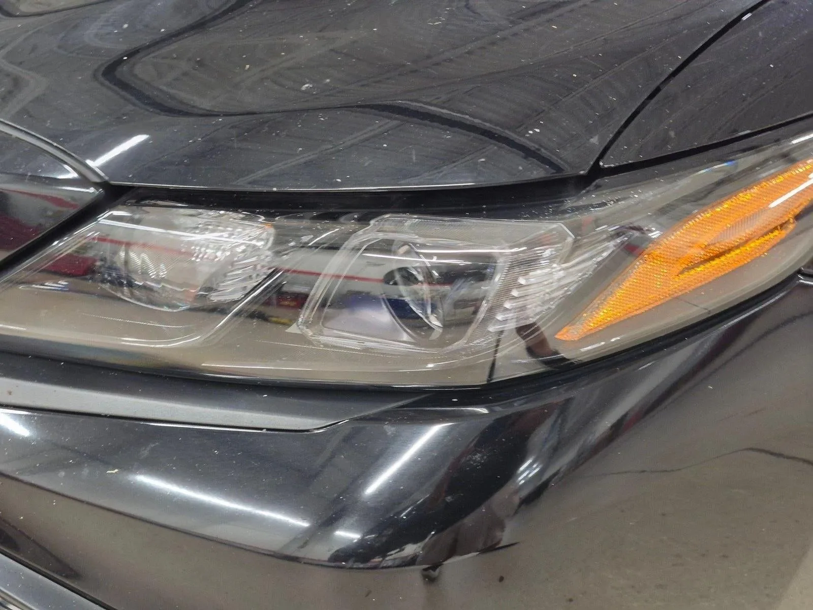 2024 Toyota Camry SE Auto (SE) photo 3