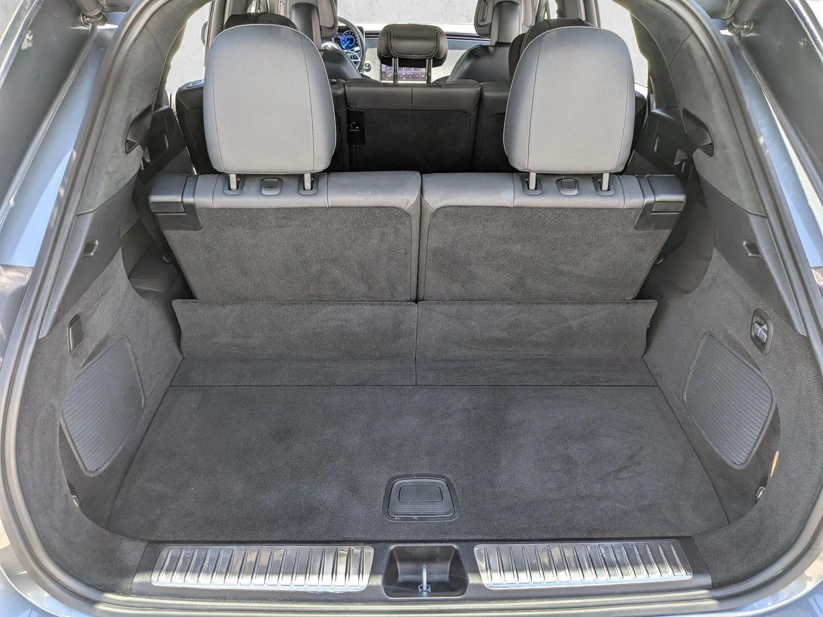 2023 Mercedes-Benz EQS 450 SUV 4MATIC® photo 6