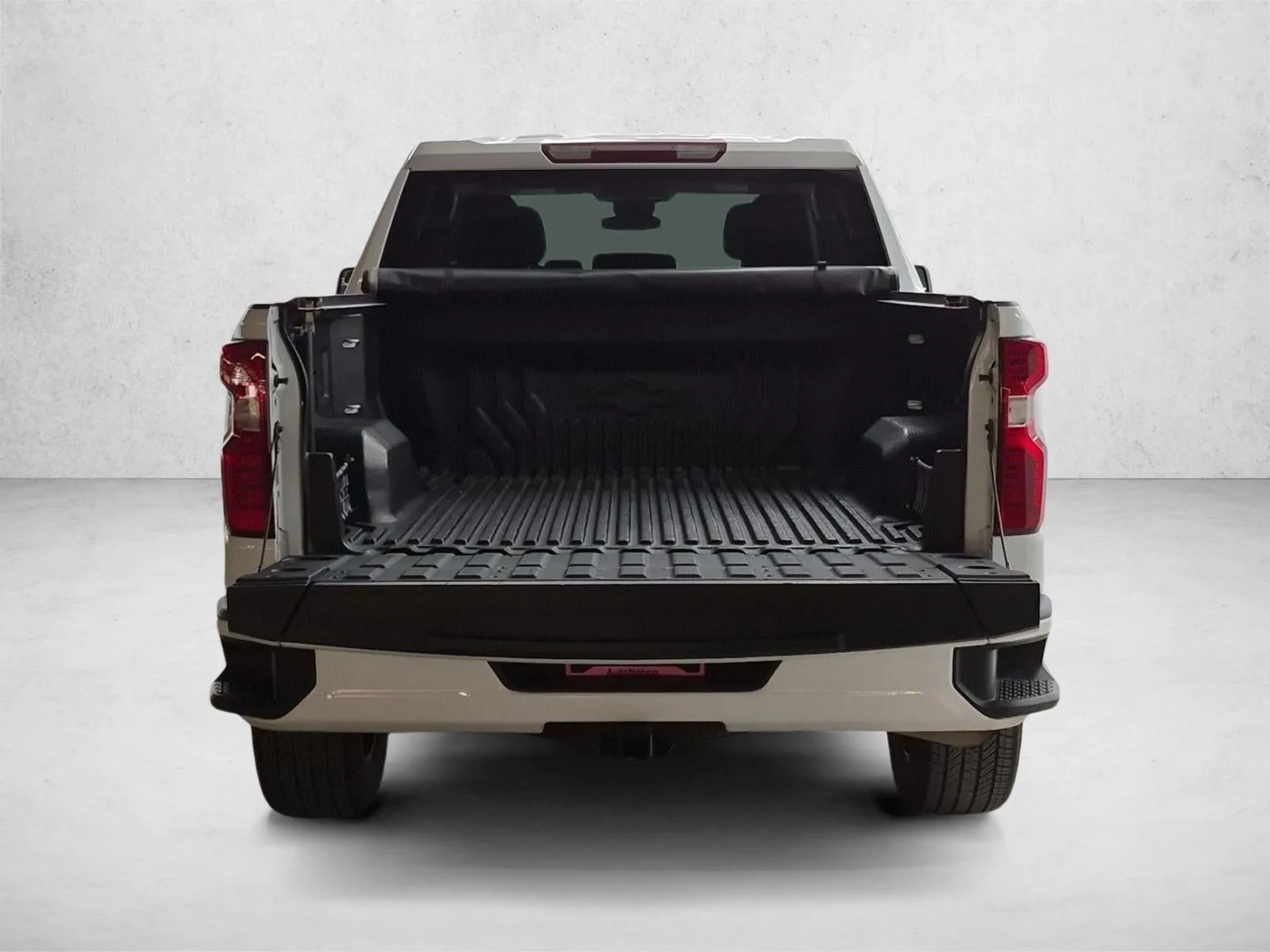 2024 Chevrolet Silverado 1500 Custom photo 6