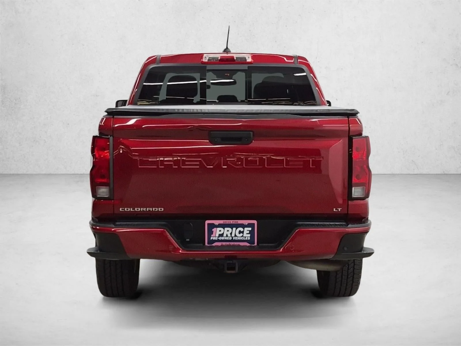 2023 Chevrolet Colorado 2WD LT photo 7