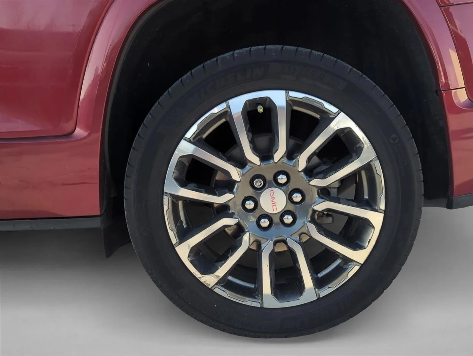 2020 GMC Acadia FWD Denali photo 6