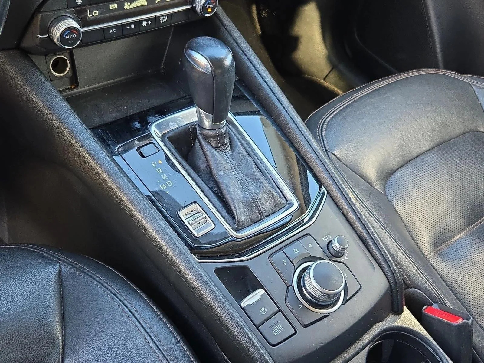 2022 Mazda CX-5 2.5 S Preferred Package AWD photo 10