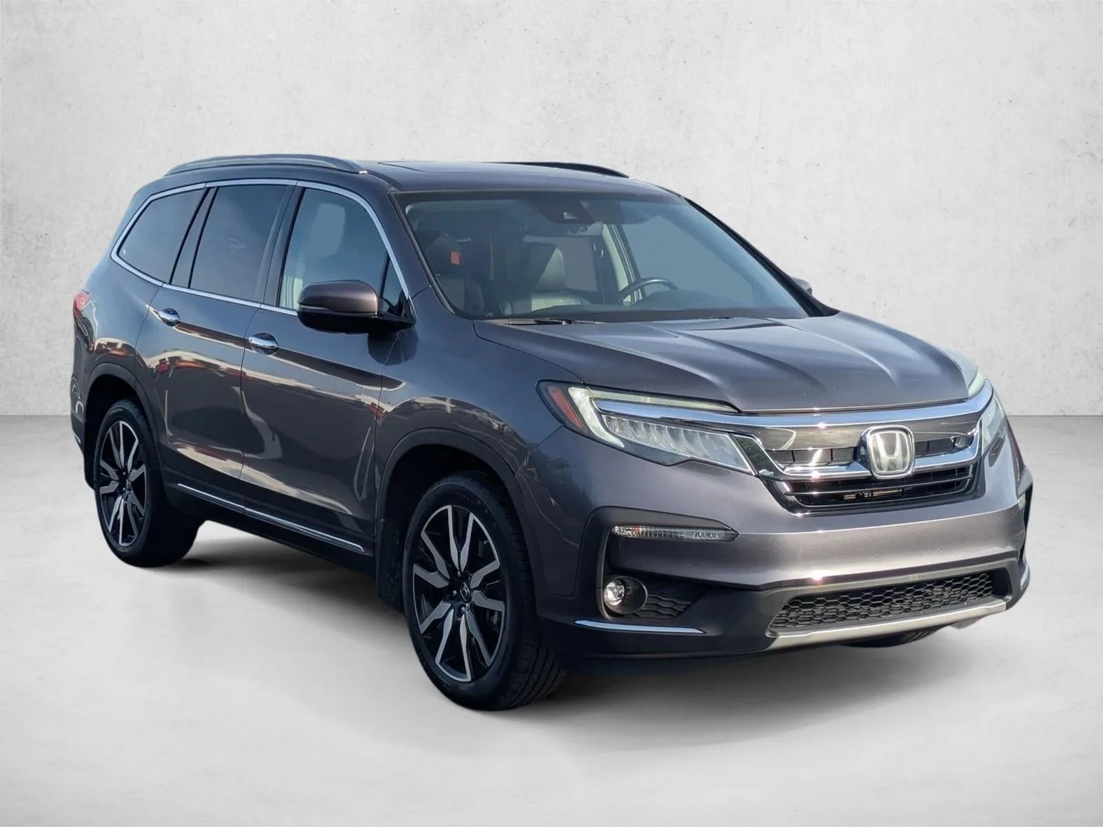 2019 Honda Pilot Touring 7-Passenger 2WD photo 4