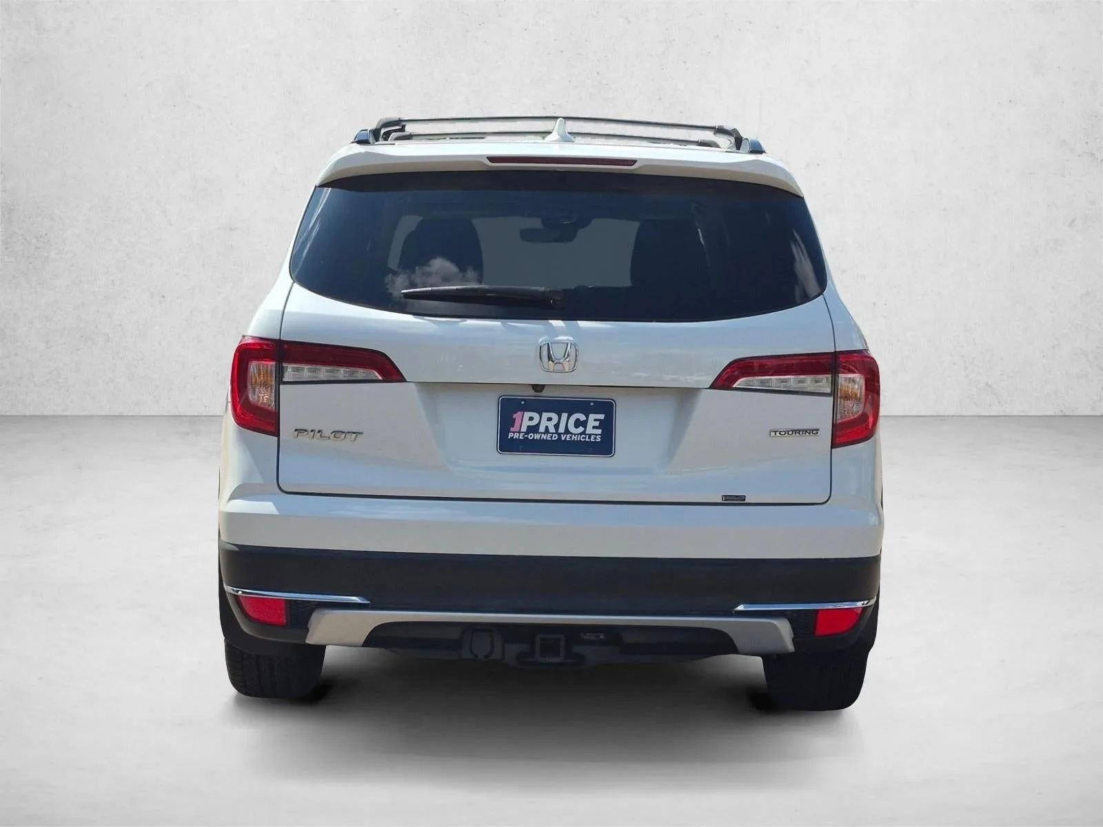 2022 Honda Pilot Touring 7-Passenger 2WD photo 6