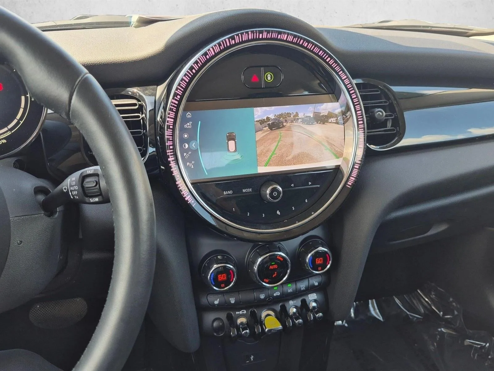 2024 MINI Electric Hardtop 2 Door Cooper SE photo 11