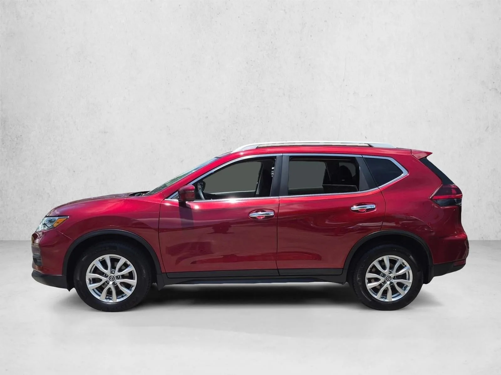 2020 Nissan Rogue FWD SV photo 9