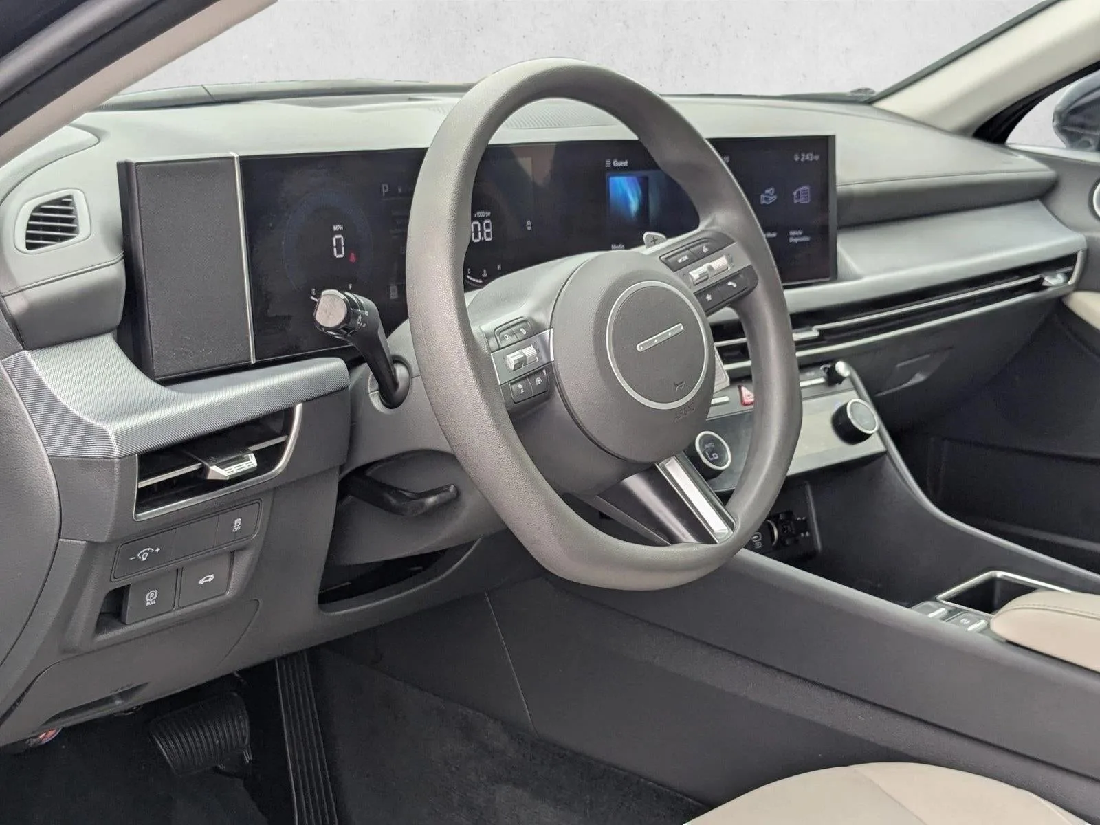 2025 Hyundai Sonata SEL photo 9