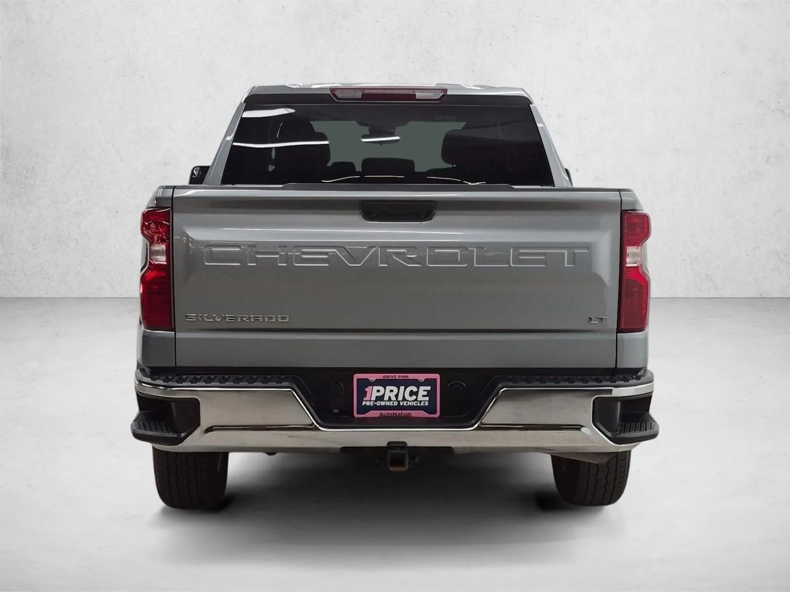 2023 Chevrolet Silverado 1500 LT photo 7