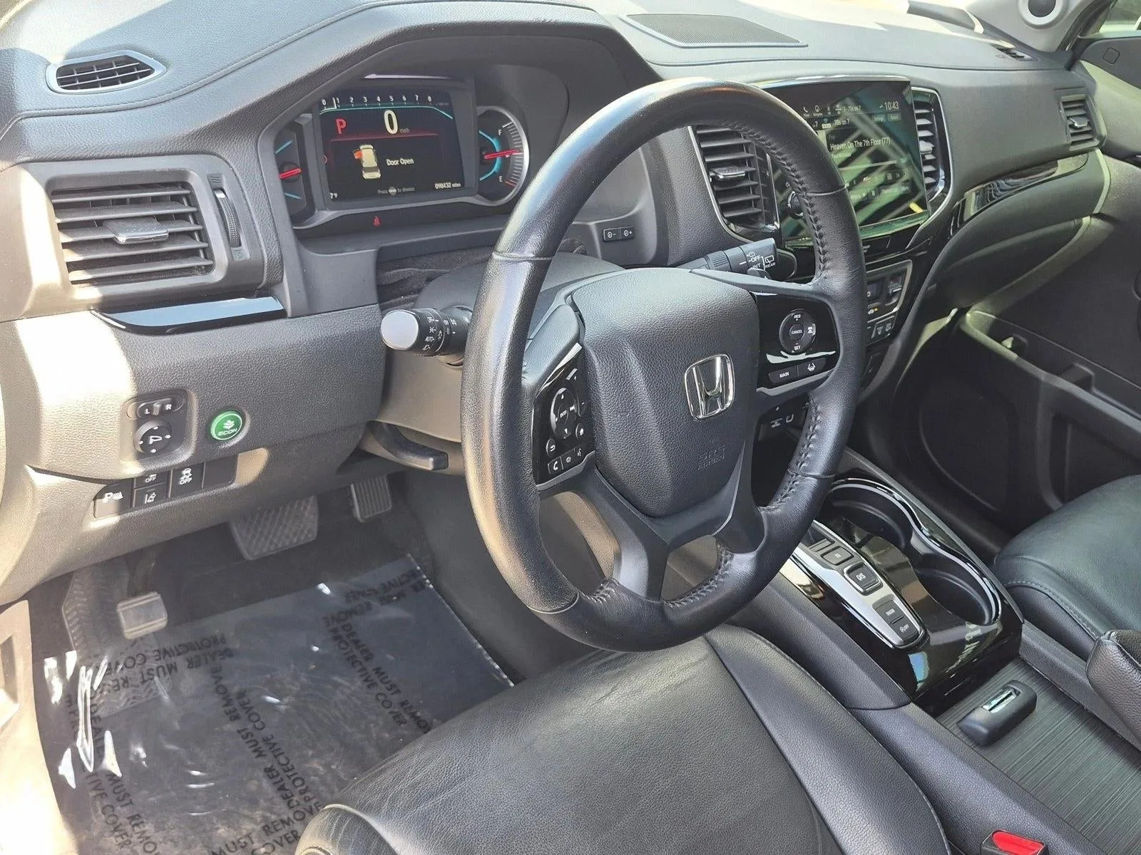 2022 Honda Pilot Touring 7-Passenger 2WD photo 9