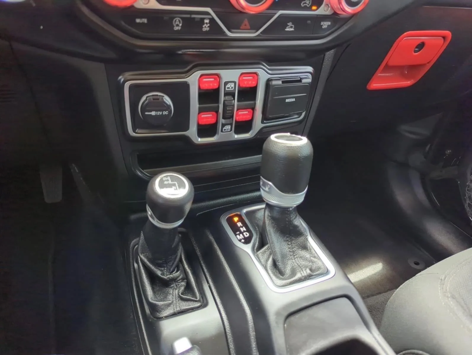 2021 Jeep Wrangler Unlimited Sport S 4x4 photo 10