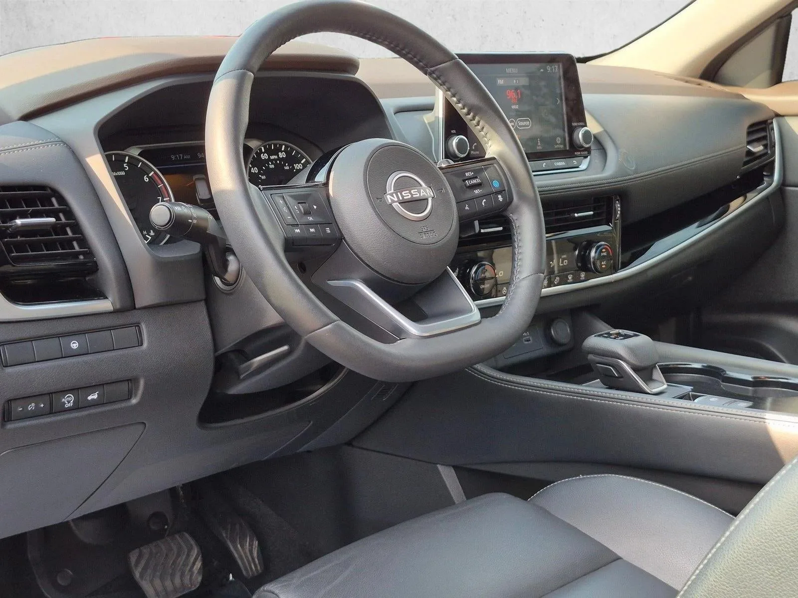 2023 Nissan Rogue AWD SL photo 9
