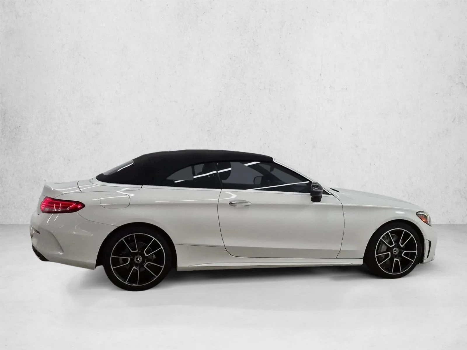 2019 Mercedes-Benz C 300 C 300 photo 4