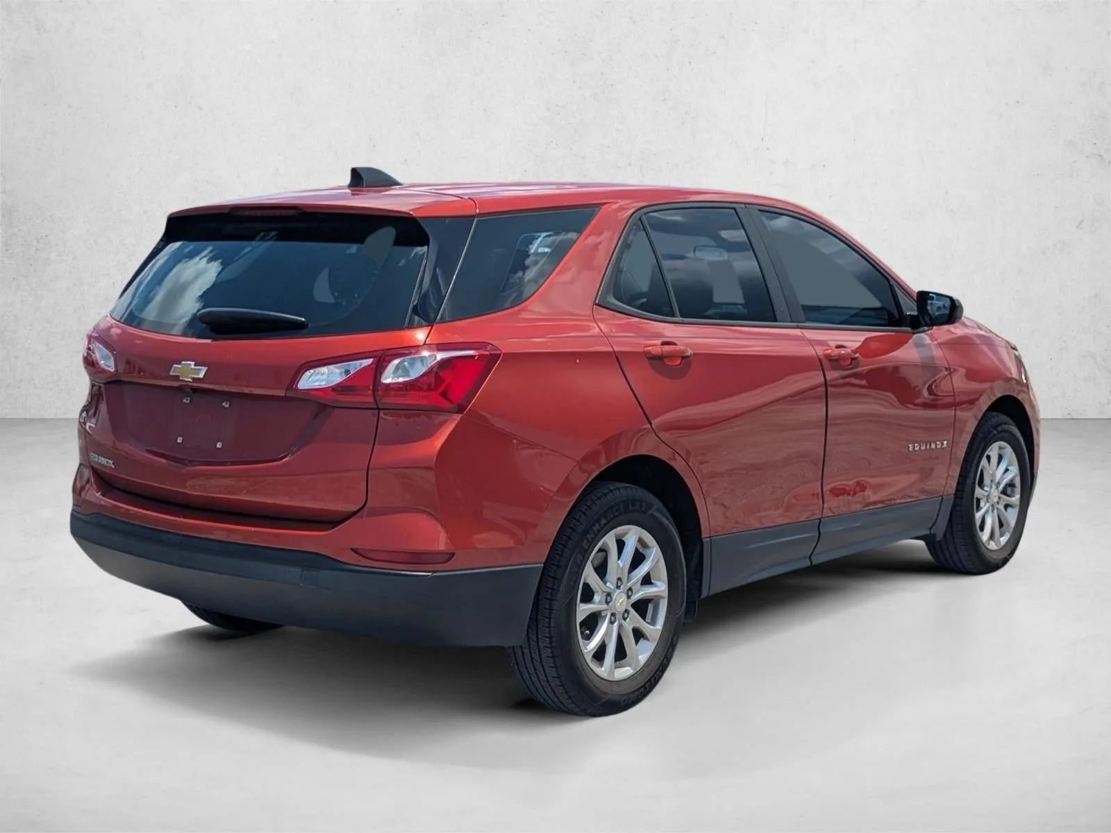 2020 Chevrolet Equinox LS photo 5