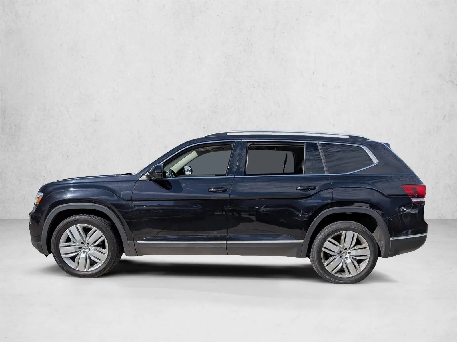 2019 Volkswagen Atlas 3.6L V6 SEL Premium 4MOTION photo 8