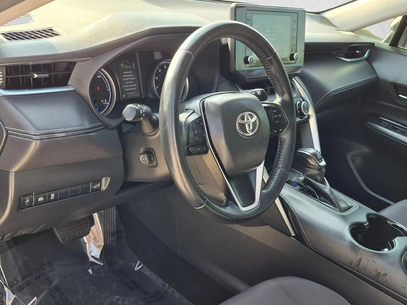 2021 Toyota Venza LE AWD (GS) photo 9