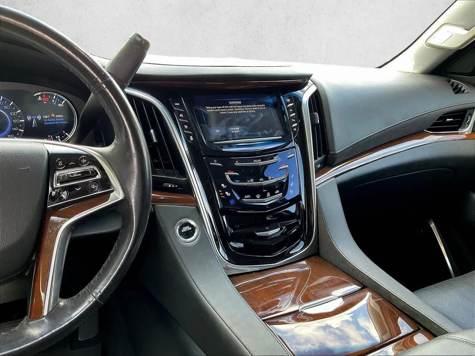 2019 Cadillac Escalade RWD Luxury photo 8