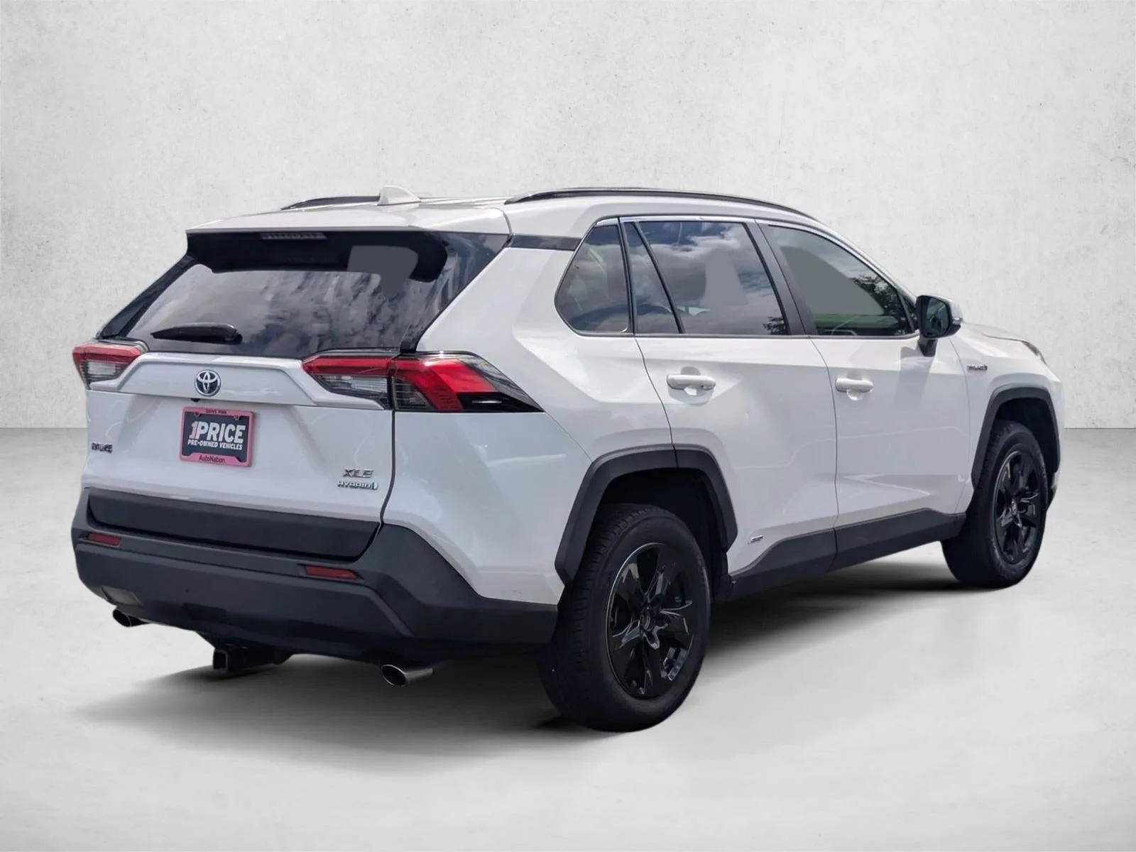 2020 Toyota RAV4 Hybrid XLE AWD (Natl) *Ltd Avail* photo 5