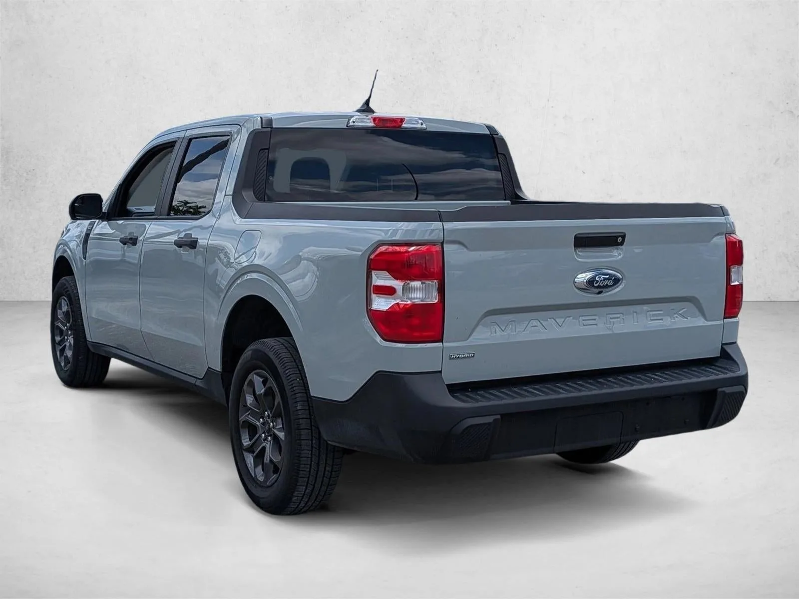 2024 Ford Maverick XLT FWD SuperCrew photo 7