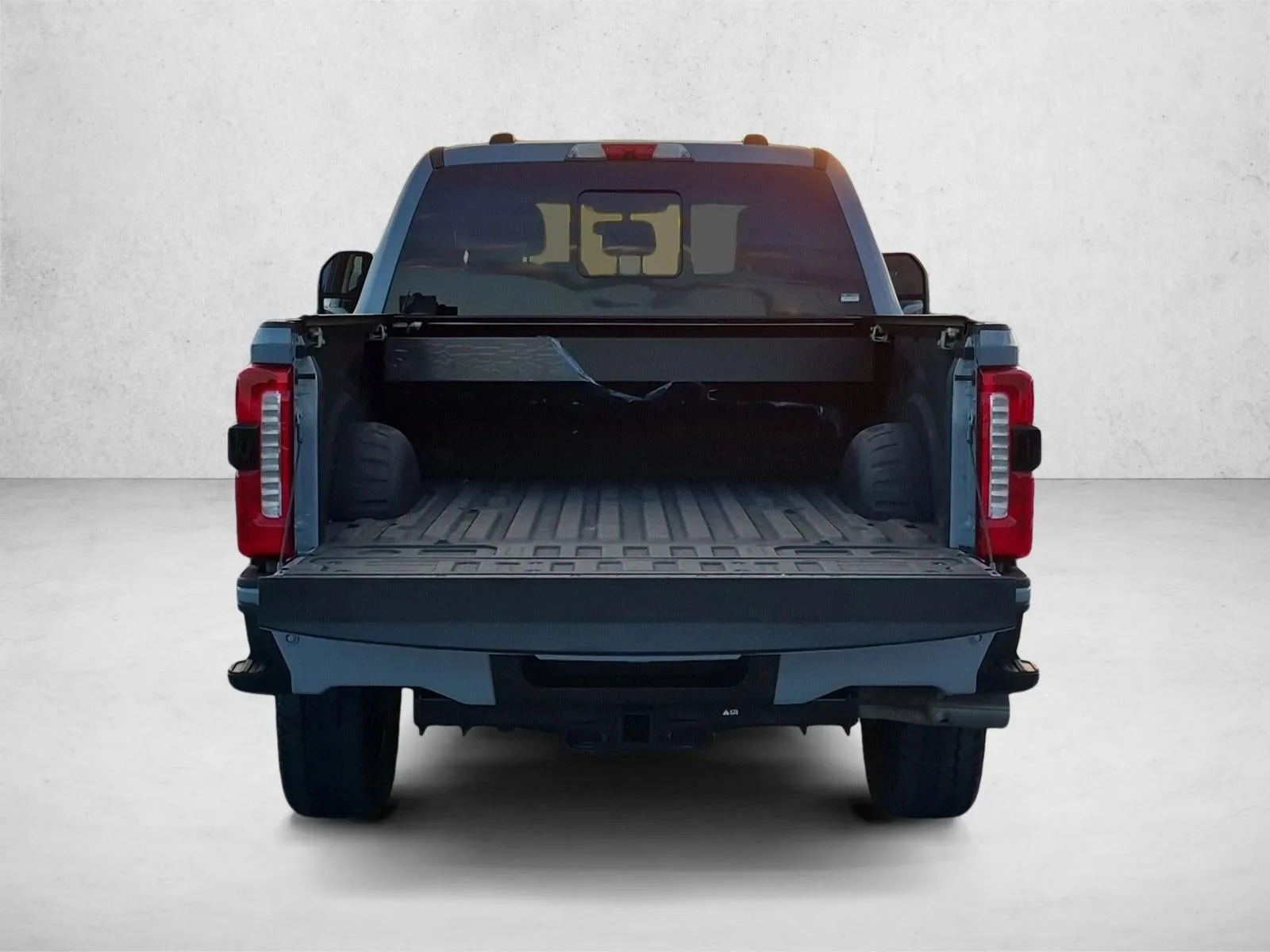 2024 Ford F-250 LARIAT photo 6