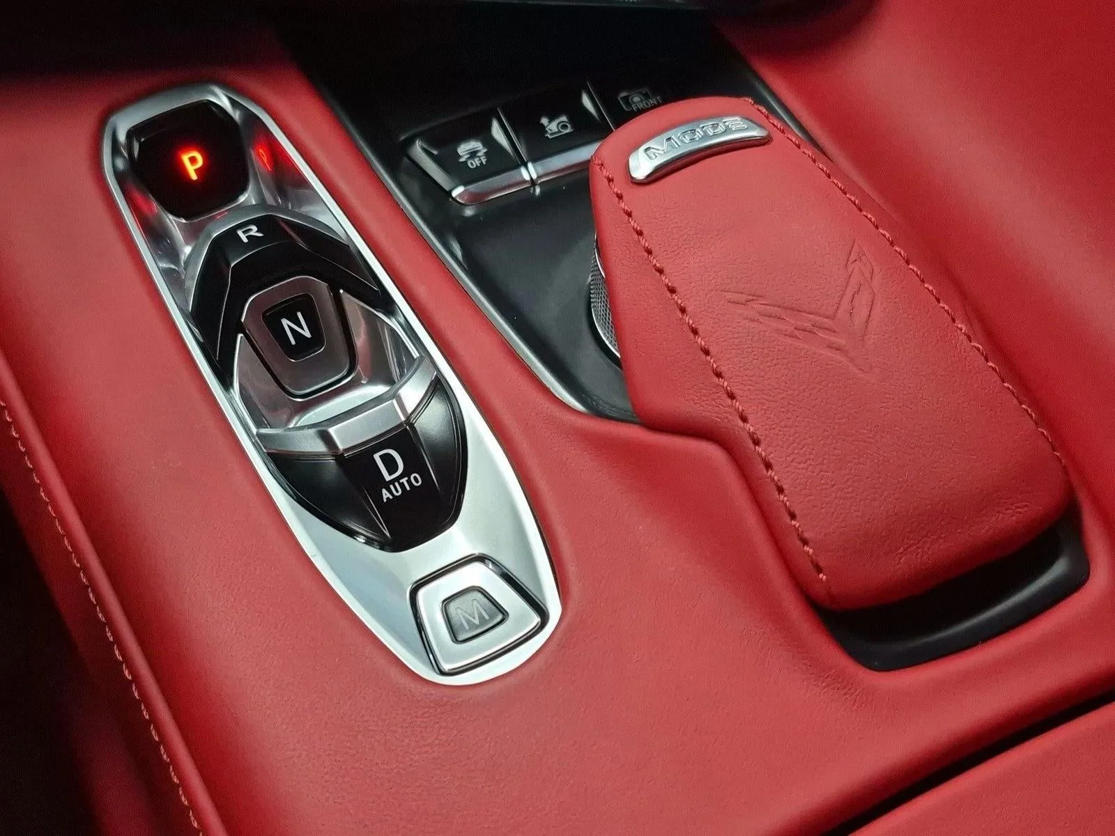 2024 Chevrolet Corvette Z06 3LZ photo 12