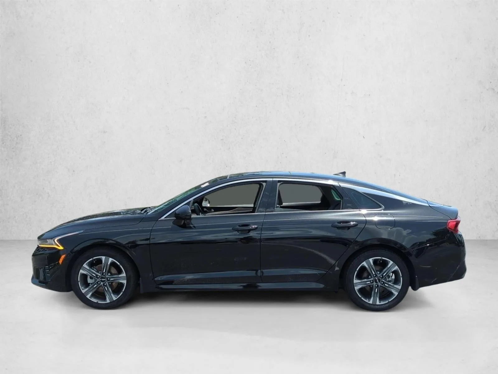 2024 Kia K5 EX Auto FWD photo 9
